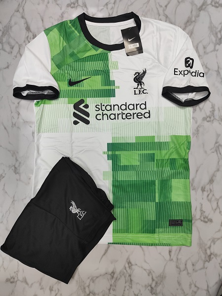 Liverpool away football jersey set Venu