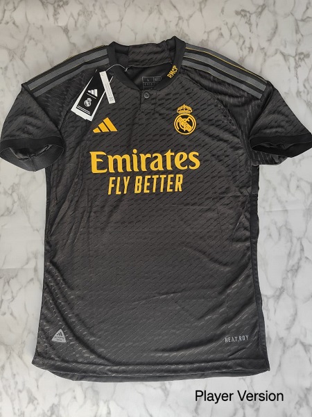 Real Madrid third player football jersey Venu