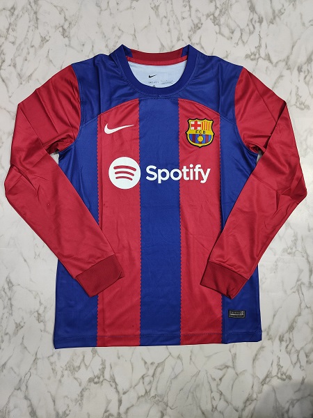 FC Barcelone home full sleeves master football jersey Venu