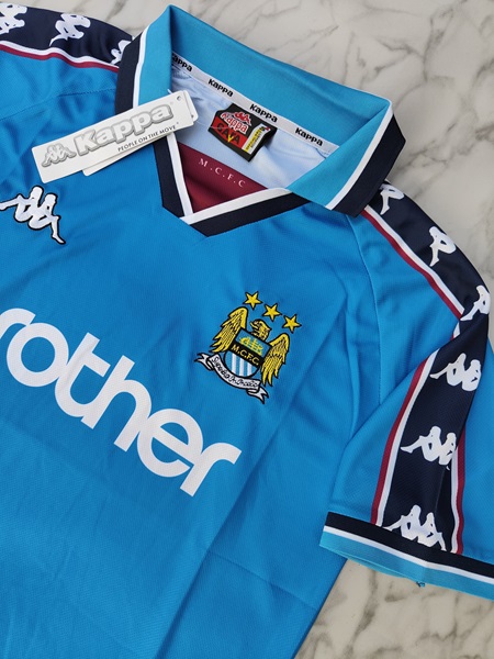 Venu Manchester City home retro master football jersey