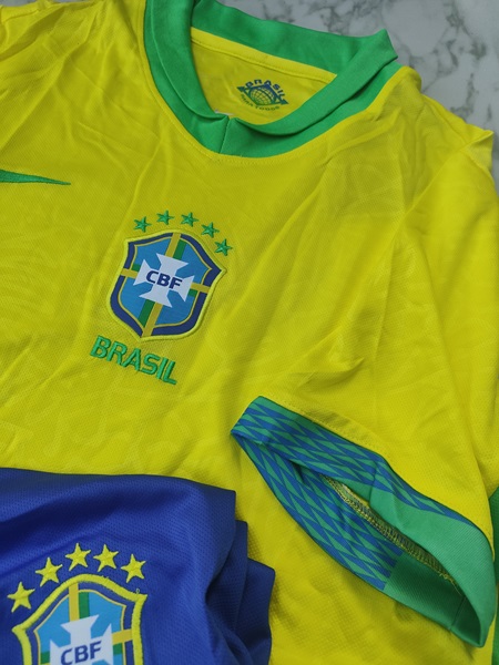 Venu Brazil home set football jersey