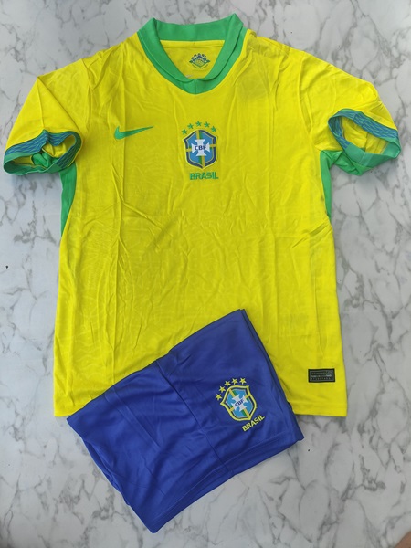 Brazil home set football jersey Venu