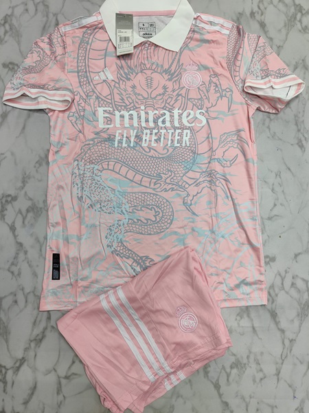 Real Madrid pink dragon set football jersey Venu