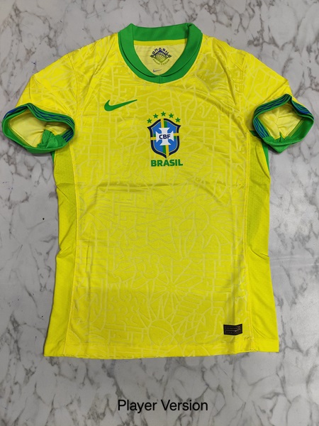 Brazil home player football jersey Venu