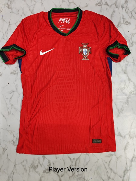 Portugal home player football jersey Venu