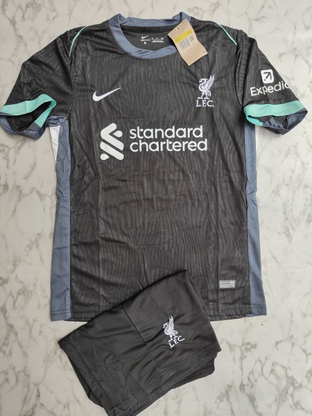 Liverpool away set football jersey Venu