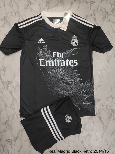 Real Madrid third retro set football jersey Venu