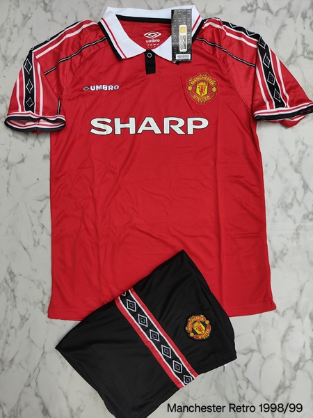 Manchester United home retro set football jersey Venu