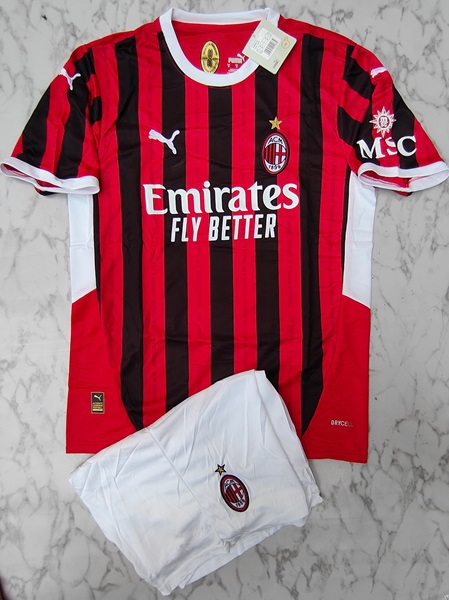 AC Milan home set football jersey Venu