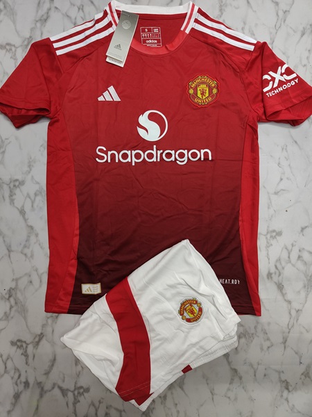 Manchester United home set football jersey Venu