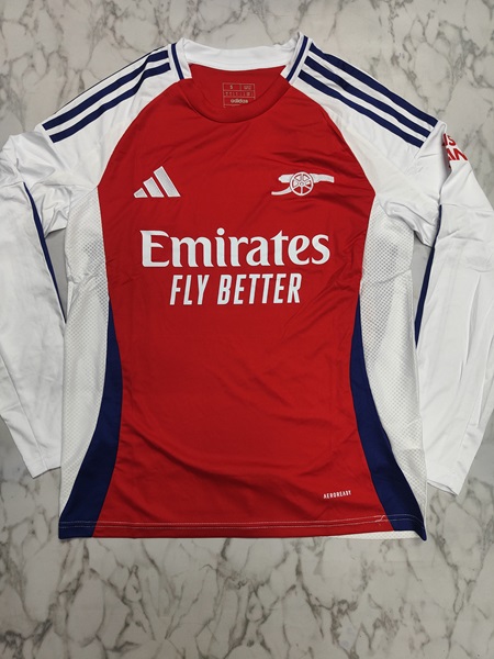 Arsenal home full sleeves master football jersey Venu