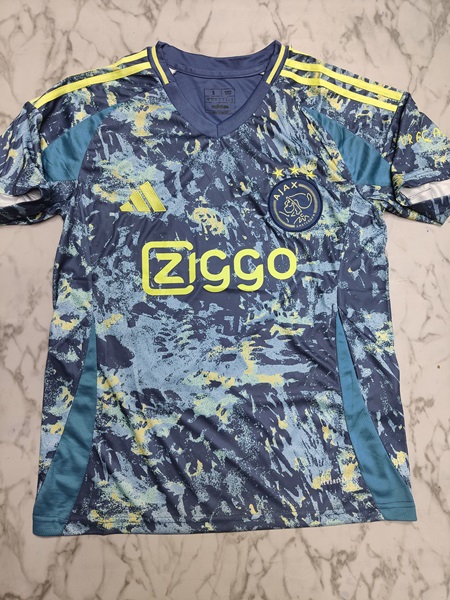 Ajax away master football jersey Venu