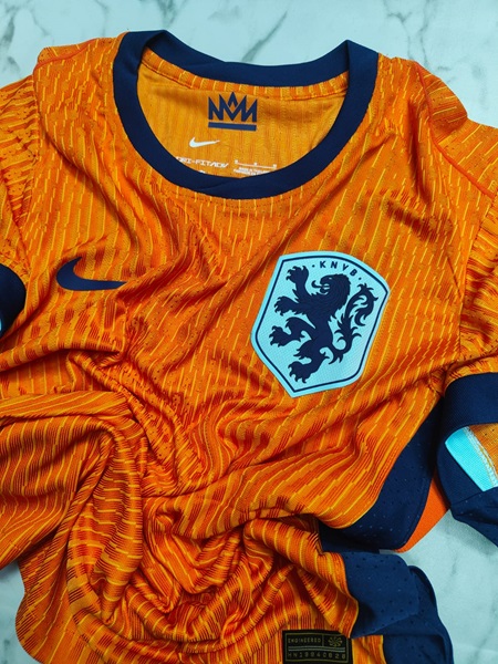 Venu Netherland home player football jersey