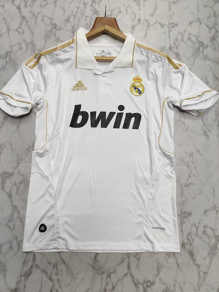 Real Madrid home retro player football jersey Venu