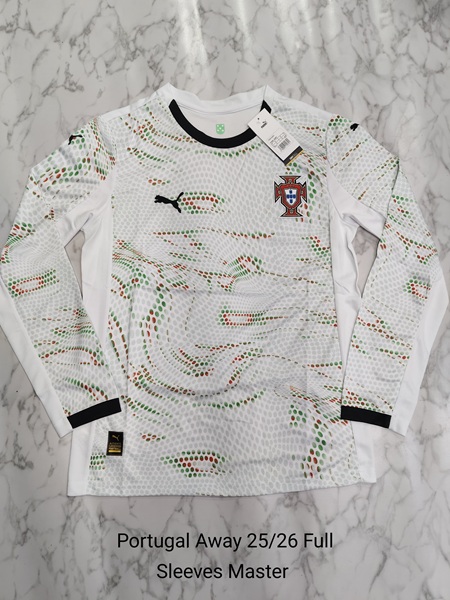 Portugal away full sleeves master football jersey Venu