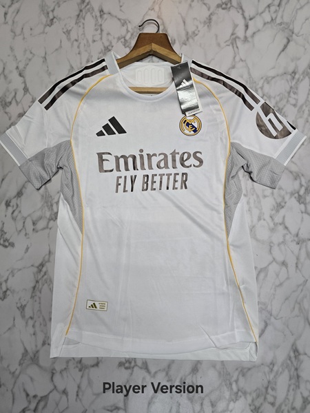 Real madrid home player football jersey Venu