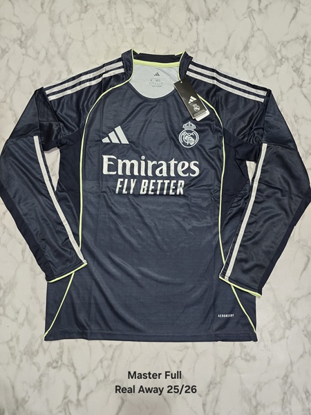 Real madrid away full sleeves master football jersey Venu